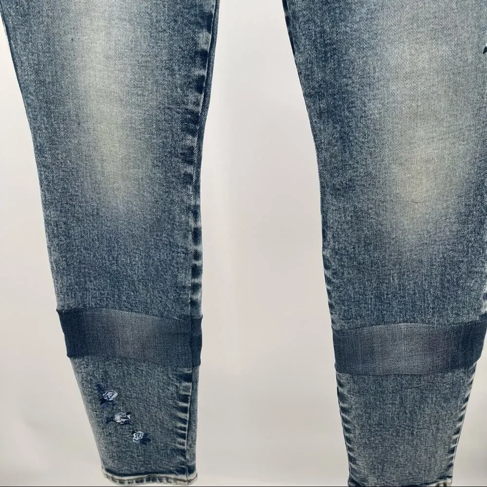 NWOT LUCKY BRAND Denim Jeans Ava Mid Rise Skinny Embroidered Flowers Size 25